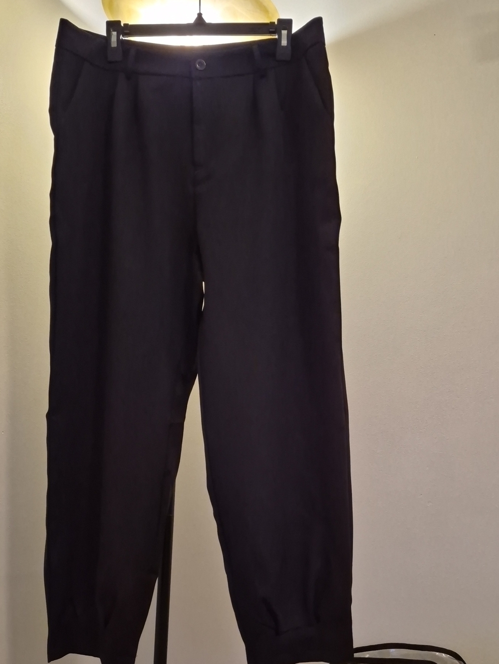 Amazon Essentials Black Women's Straight-Leg Trousers